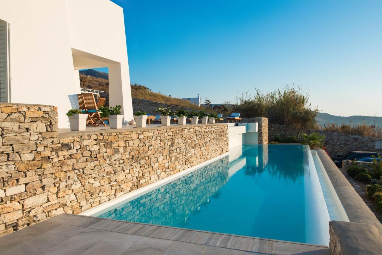Tluxuryvilla Parikia  Exterior photo