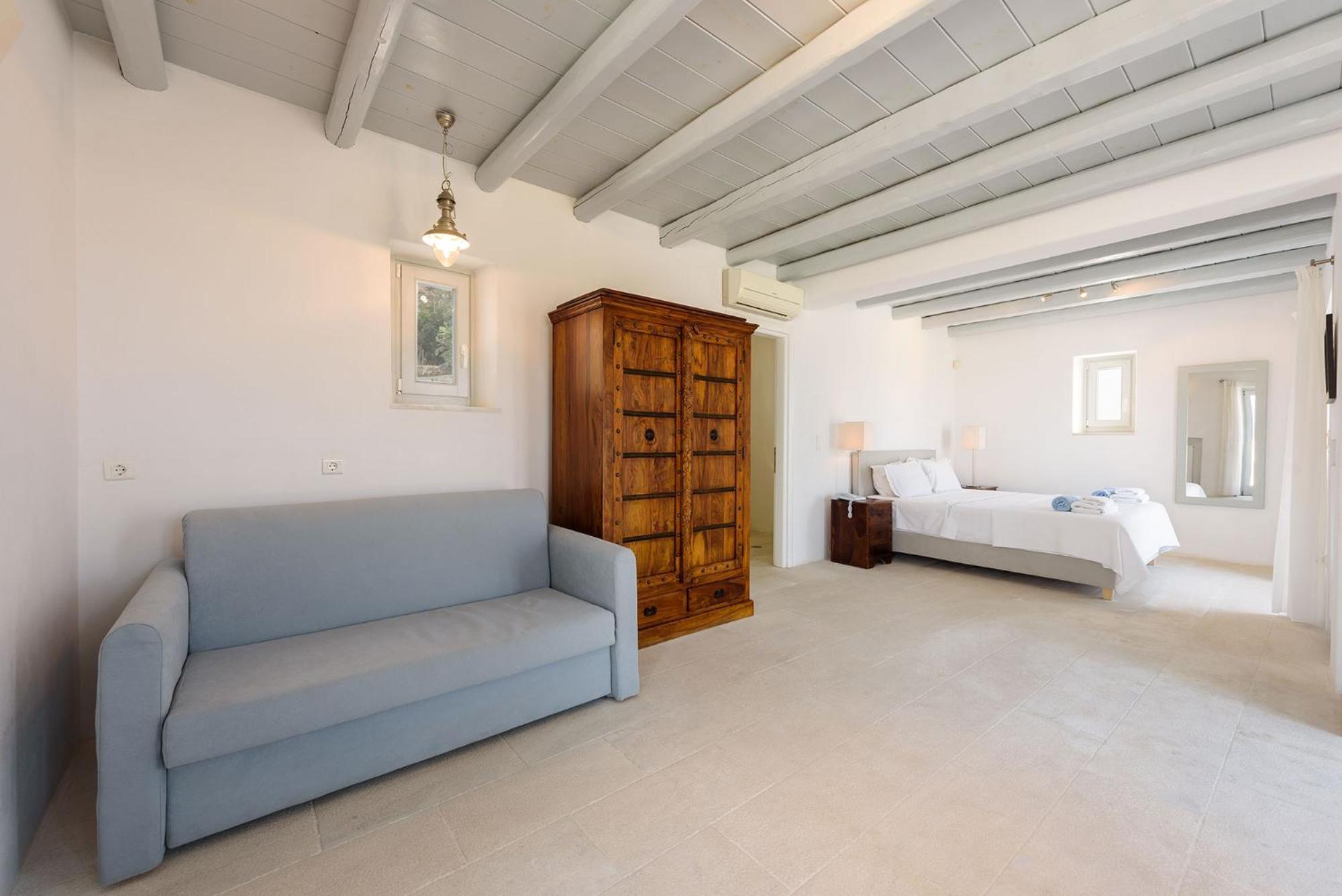 Tluxuryvilla Parikia  Exterior photo